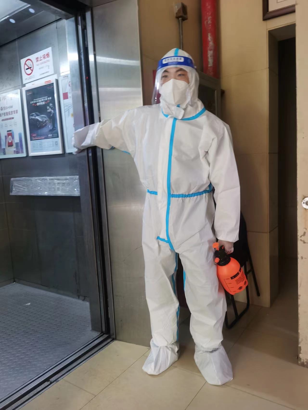 徐汇区虹梅街道退役军人志愿者：守“沪”精英-刘世龙