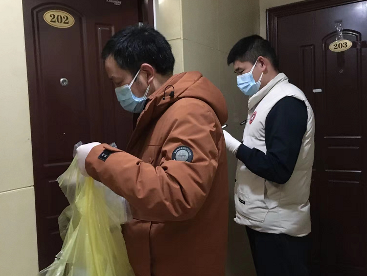 徐汇区虹梅街道退役军人志愿者：守“沪”精英-刘世龙